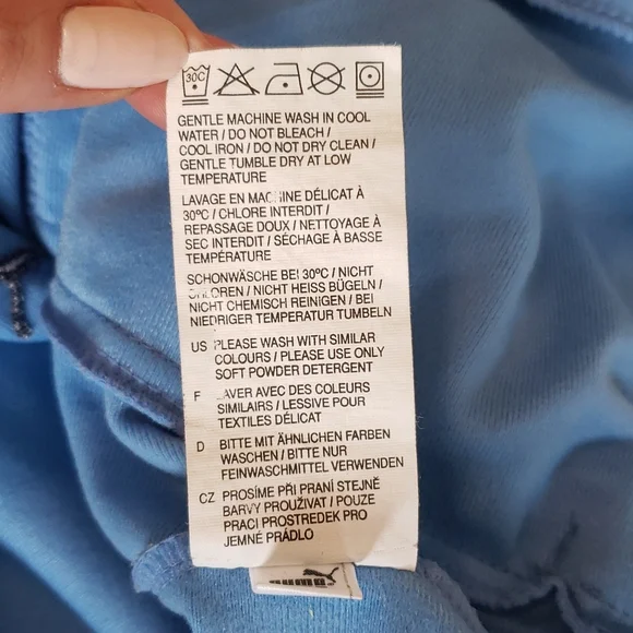 Puma jacket size M - Picture 15 of 15